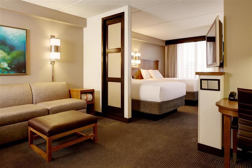 Courtyard By Marriott Campeche 3*