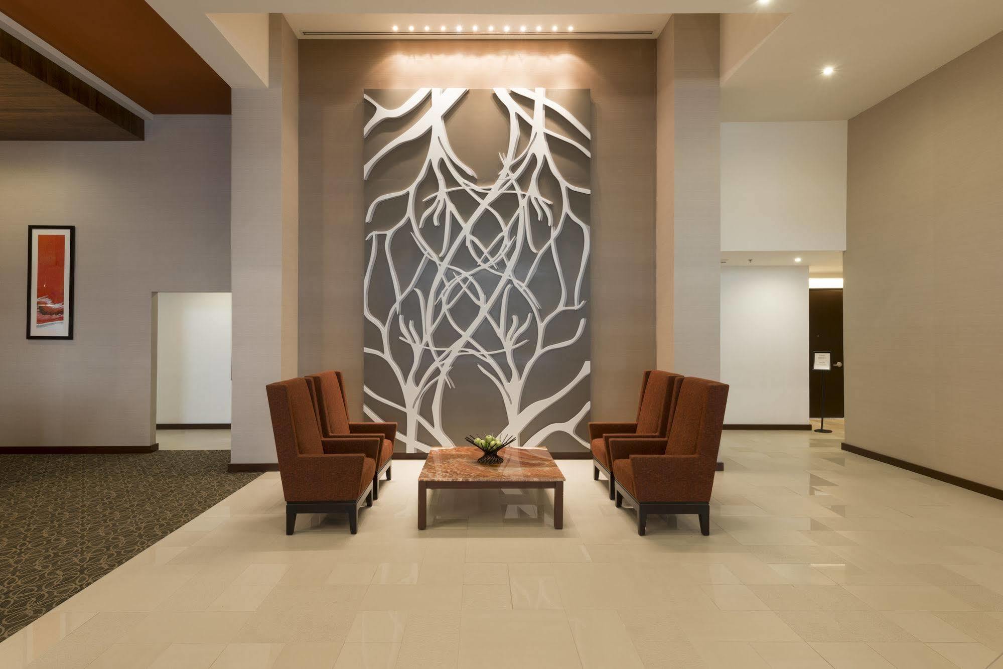 Courtyard By Marriott Campeche